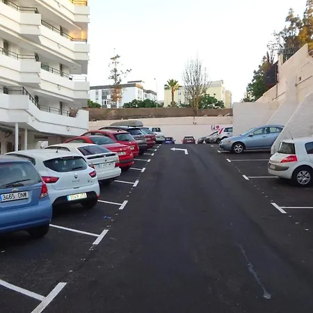 Nyaraló Island Friendly